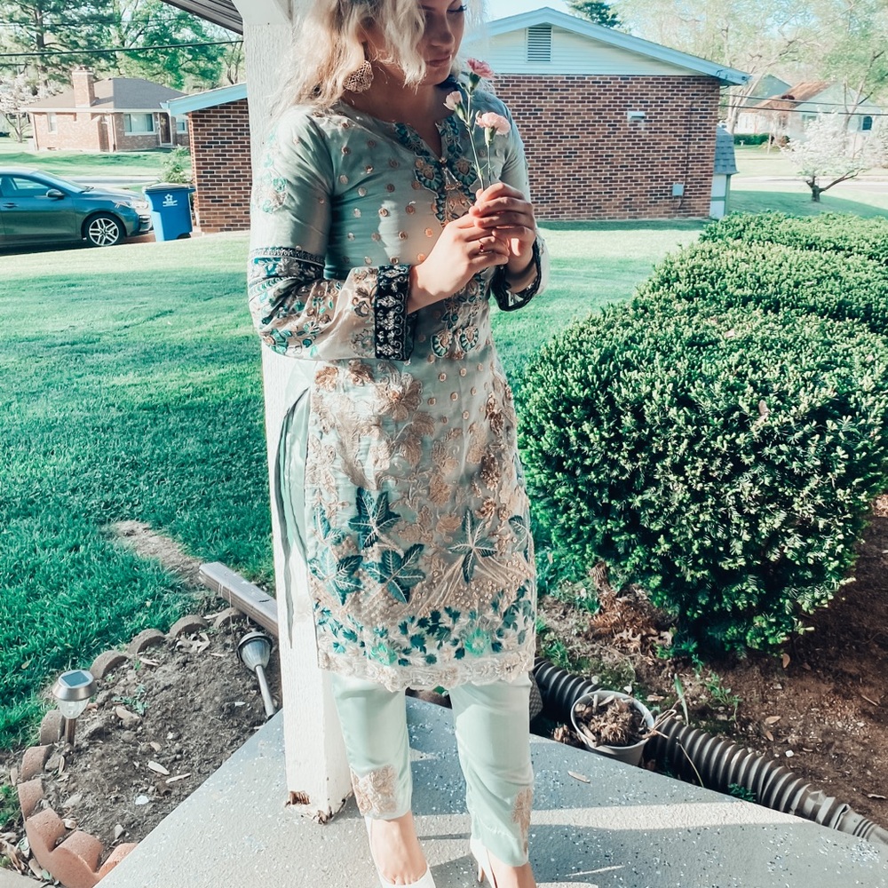 Like new Eid pakistani outfit